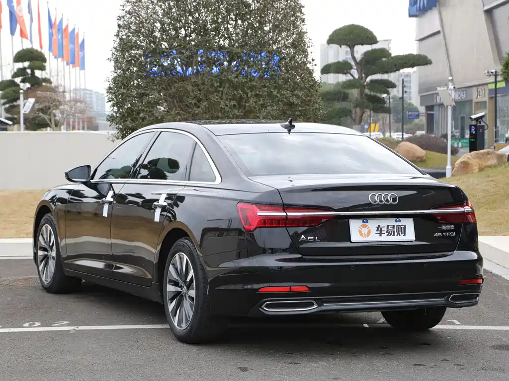 Audi A6L 2021 — фото 20