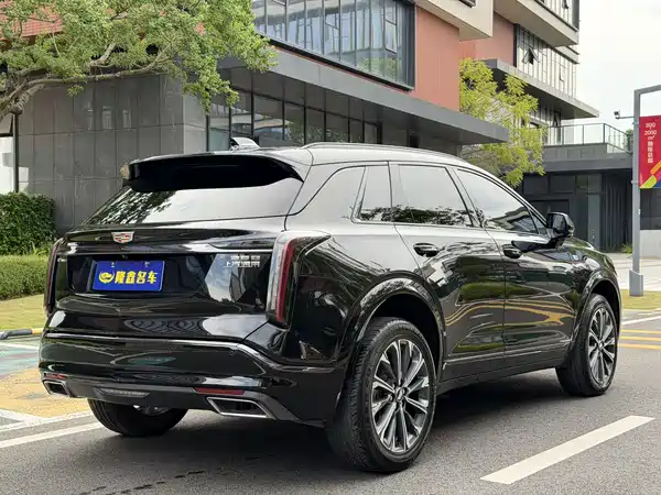 Cadillac XT5 2025