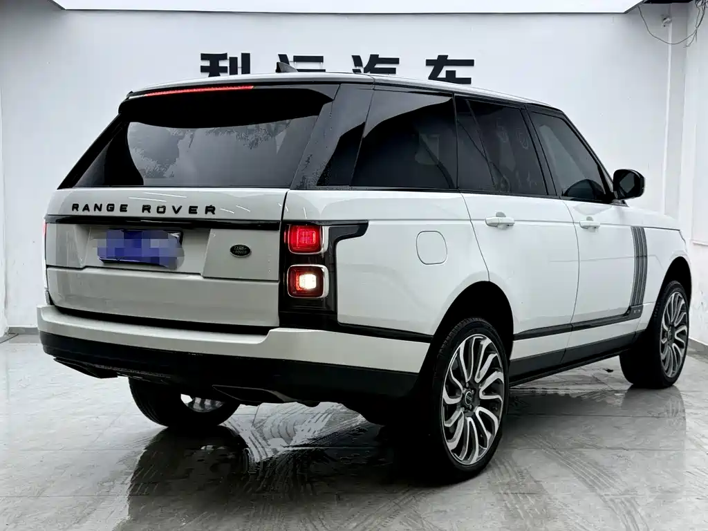 Land Rover Range Rover 2021 — фото 14