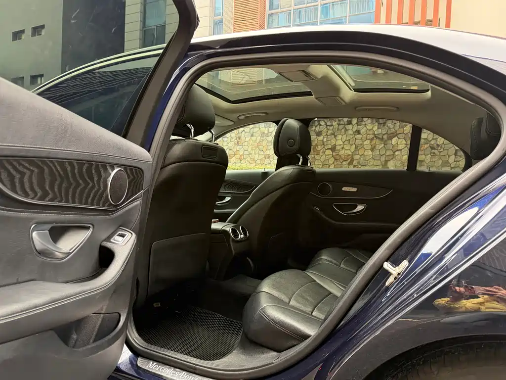 Mercedes-Benz C-Class 2015