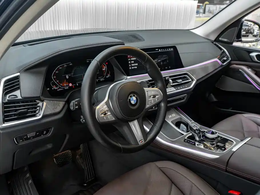BMW X5 2022 — фото 29