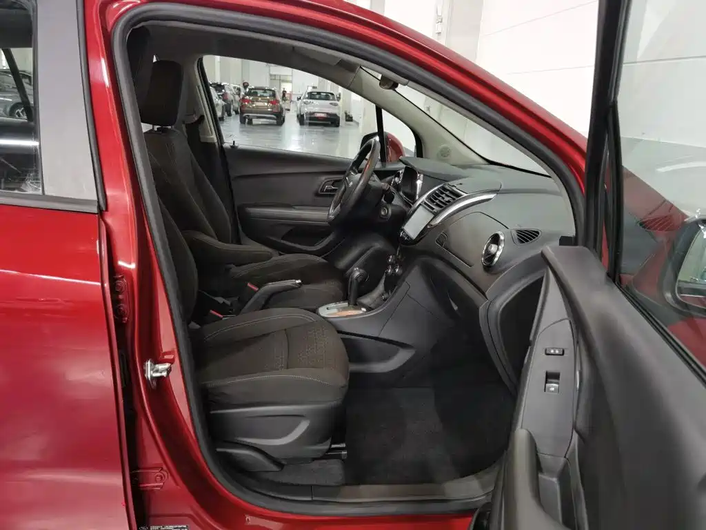 Chevrolet Trax 2014 — фото 23