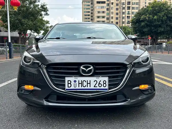 Mazda 3 Axela 2019