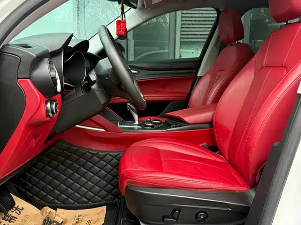 Alfa Romeo Stelvio 2019