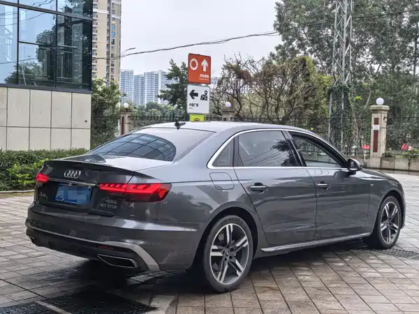 Audi A4L 2023