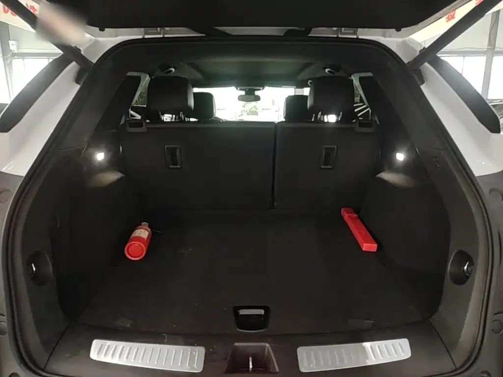 Cadillac XT5 2021 — фото 19