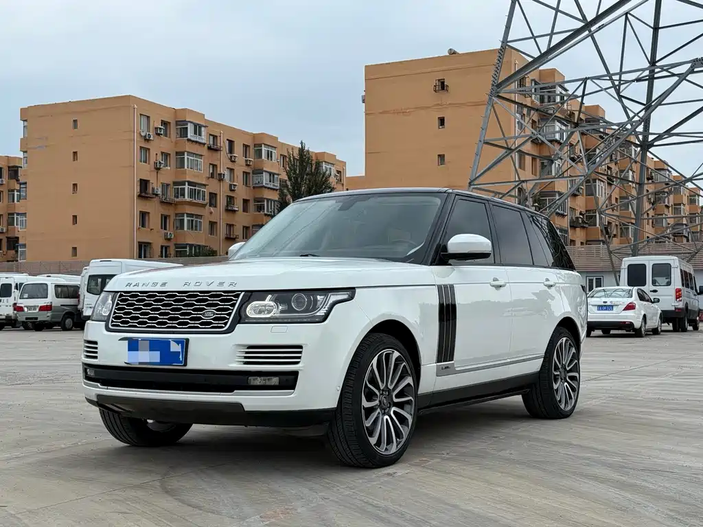 Land Rover Range Rover 2015 — фото 1