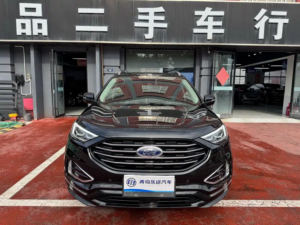 Ford Edge 2020 — фото 1