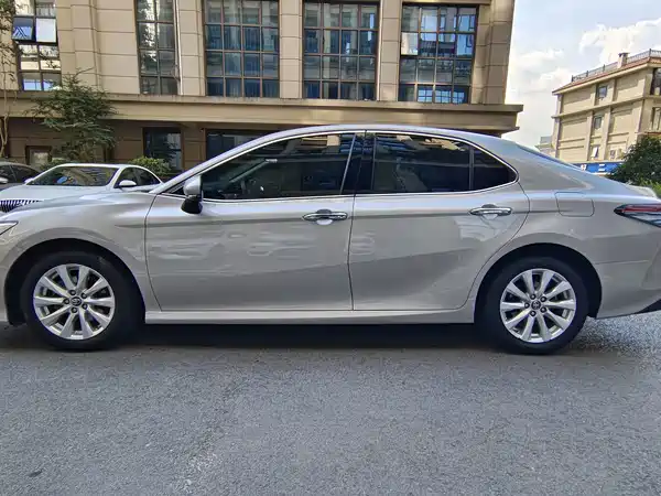 Toyota Camry 2018
