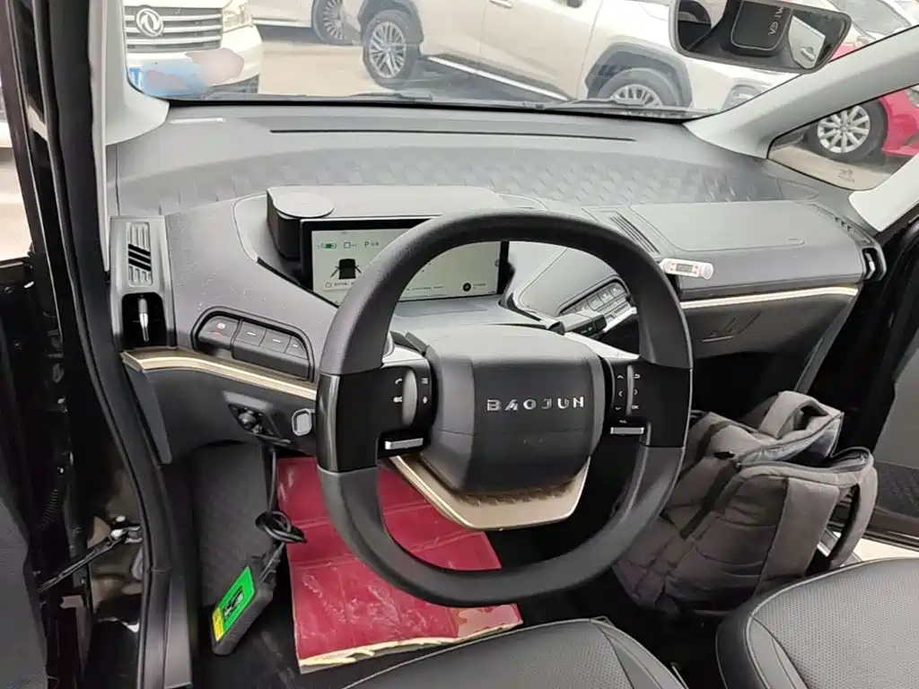 Baojun KiWi EV 2022 — фото 10