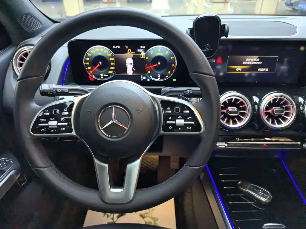 Mercedes-Benz GLB 2023 — фото 13