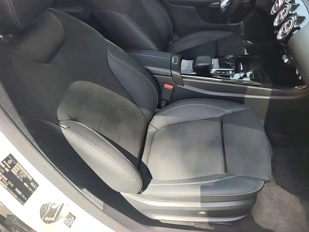 Mercedes-Benz A-Class 2021 — фото 25