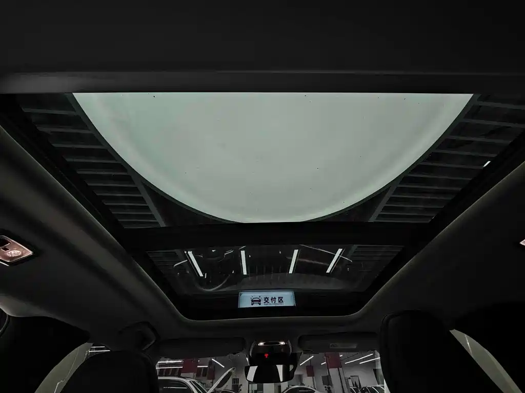 Volvo S90 2019 — фото 11