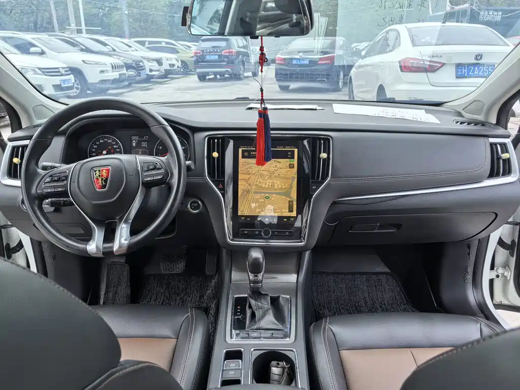 Roewe i6 Classic 2017 — фото 11