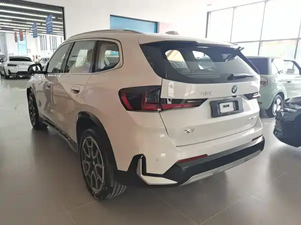 BMW X1 2025