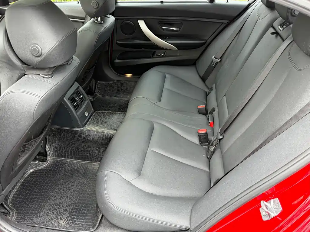 BMW 3 Series 2015