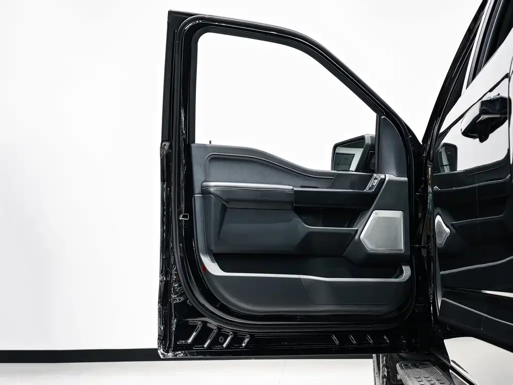 Ford F-150 Raptor 2024 — фото 13
