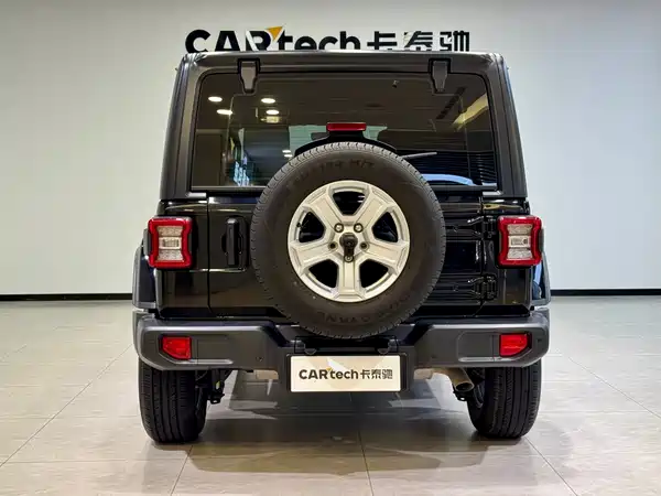 Jeep Wrangler 2021