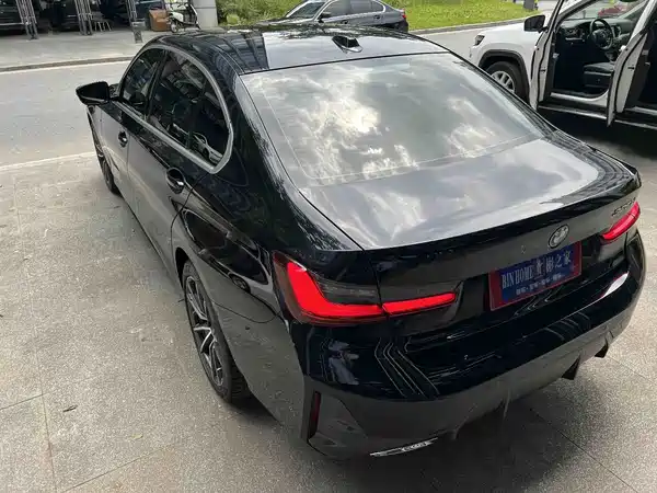 BMW 3 Series 2024