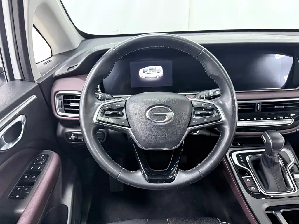 GAC Trumpchi M6 2022 — фото 13