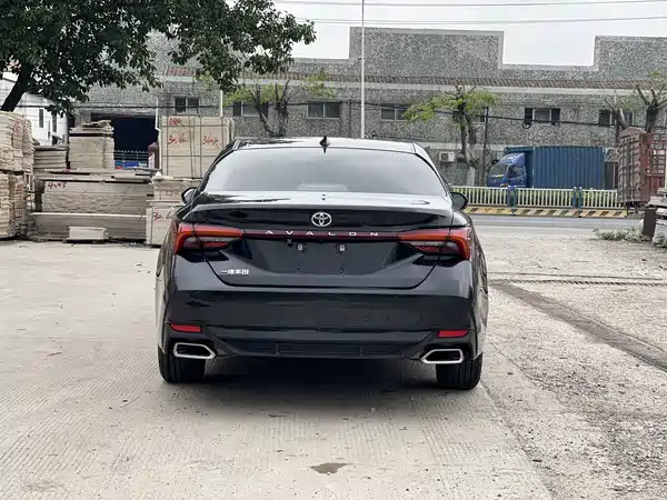 Toyota Avalon 2022