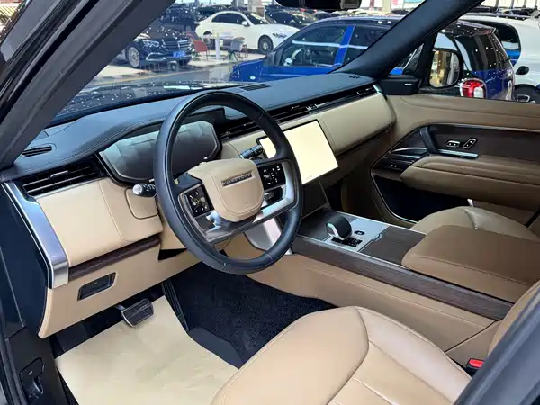 Land Rover Range Rover 2025