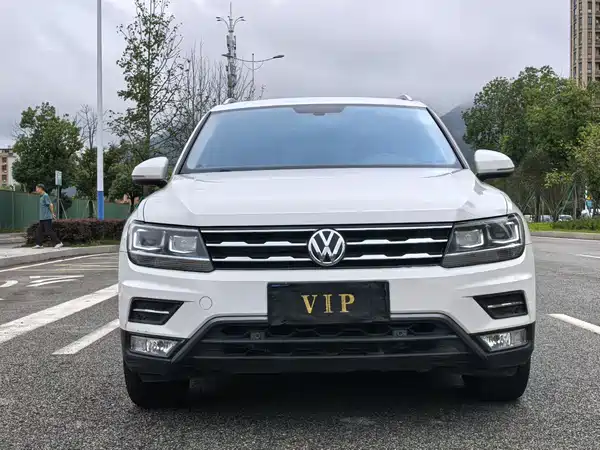 Volkswagen Tiguan L 2020