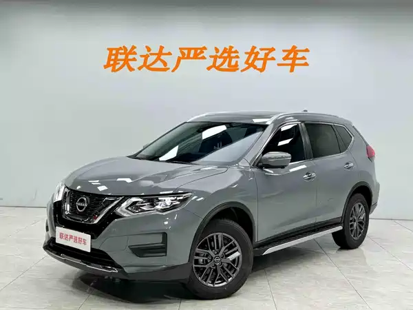 Nissan X-Trail 2025