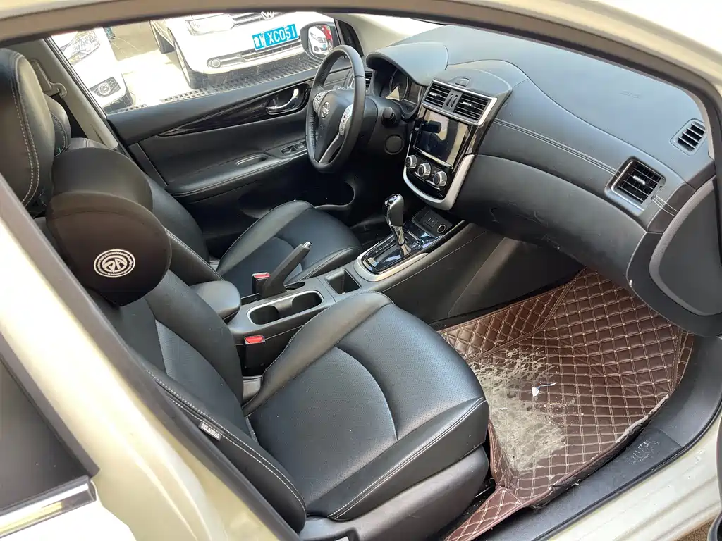 Nissan Tiida 2023 — фото 10