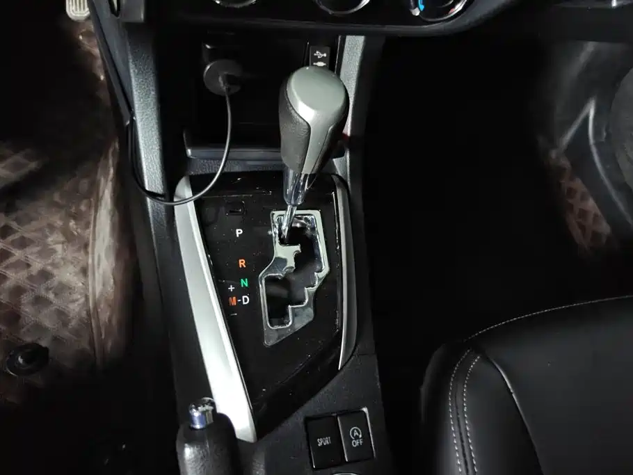 Toyota Corolla 2019 — фото 16