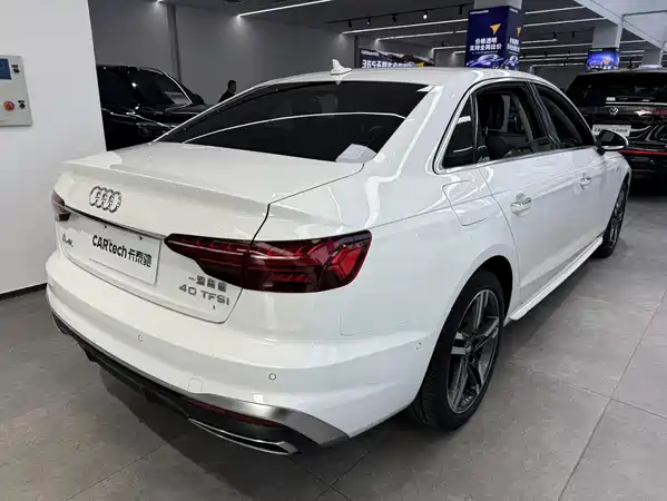 Audi A4L 2021