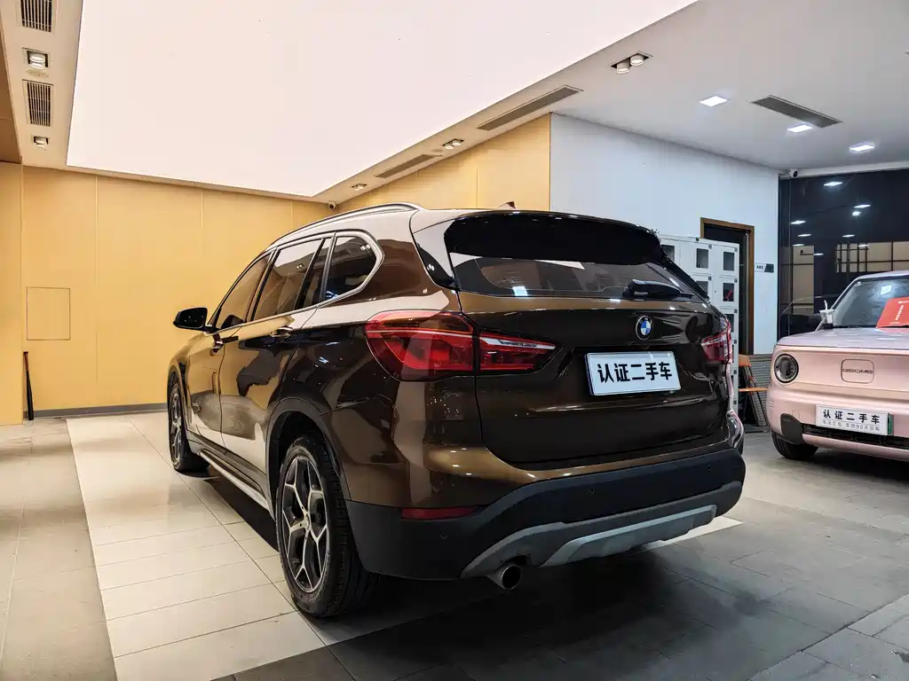 BMW X1 2017 — фото 26
