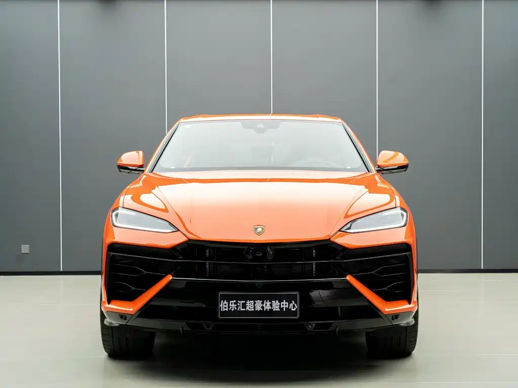 Lamborghini Urus SE 2025 — фото 4
