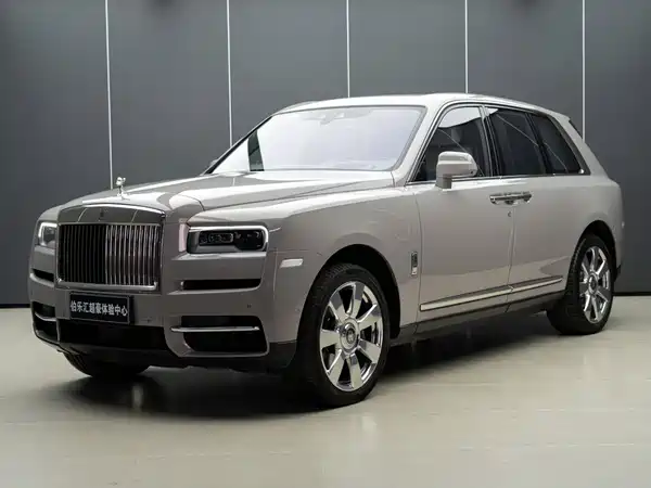 Rolls-Royce Cullinan 2021