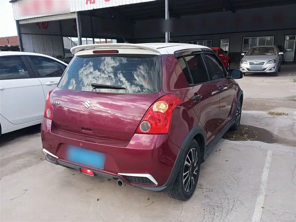 Suzuki Swift 2017 — фото 23