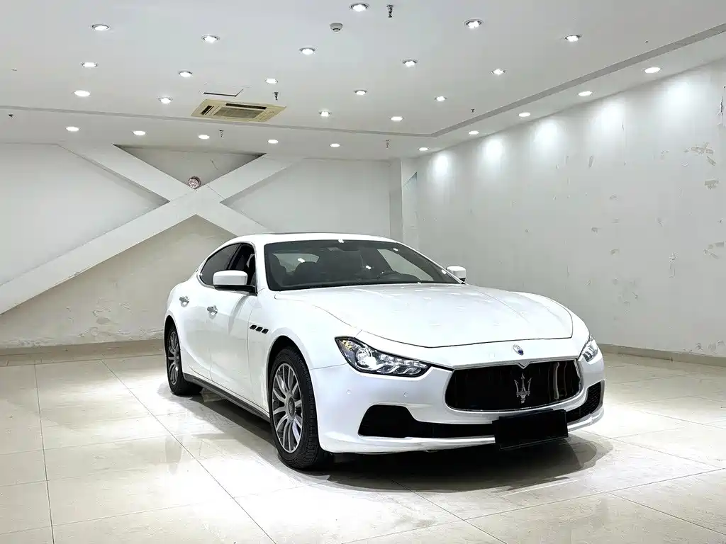 Maserati Ghibli 2016 — фото 3