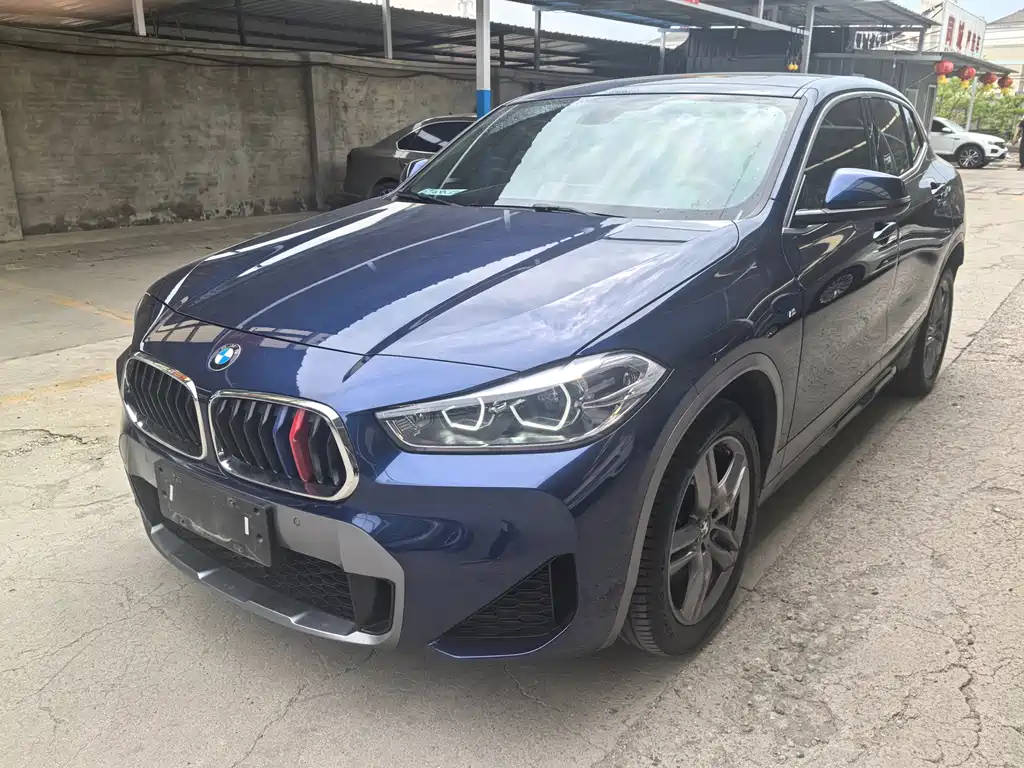BMW X2 2021 — фото 1