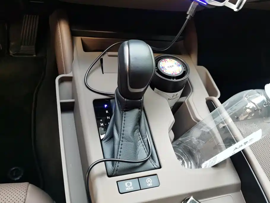 Lexus ES 2025 — фото 16