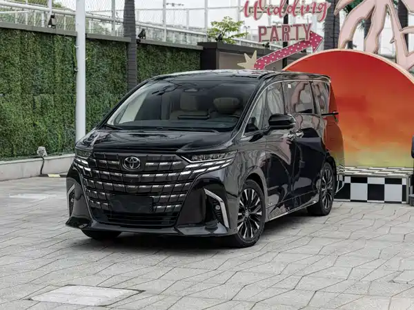 Toyota Alphard 2024