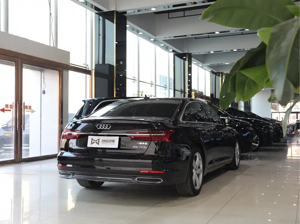 Audi A6L 2019 — фото 18