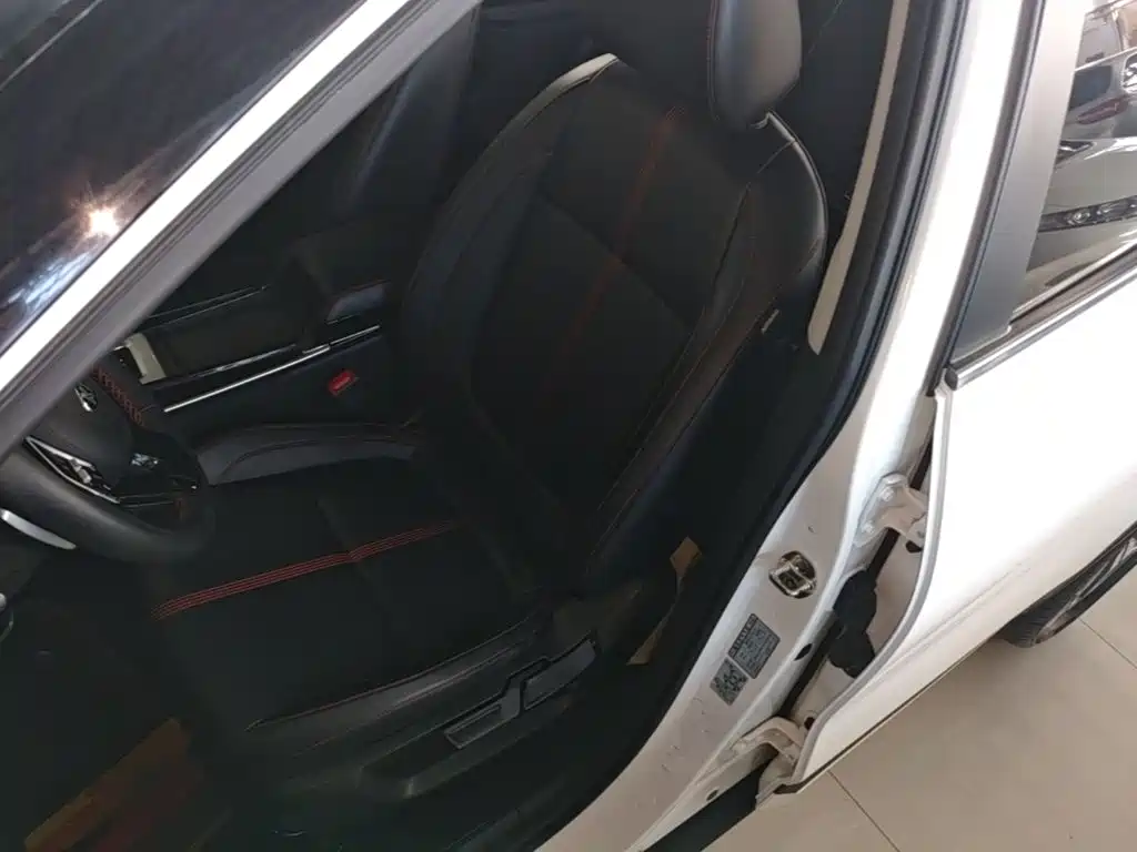 Kia KX3 2021 — фото 15