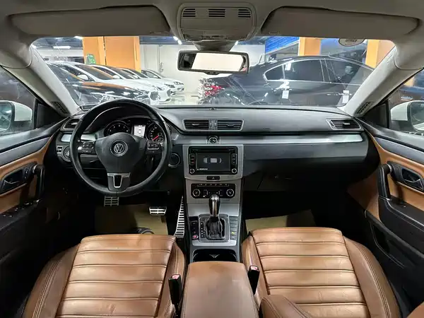 Volkswagen CC 2012