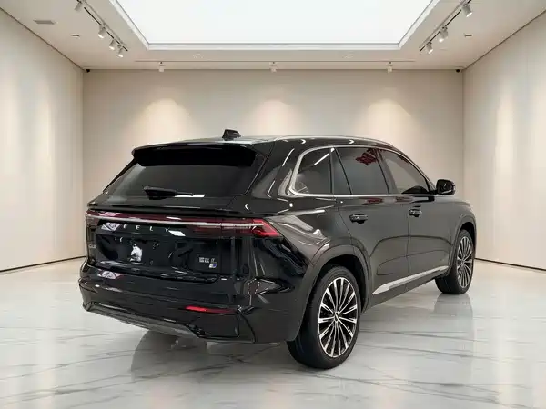 Geely Xingyue L 2024
