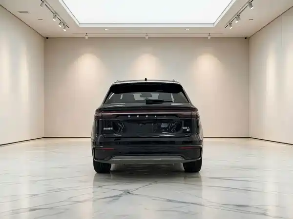 Geely Xingyue L 2024