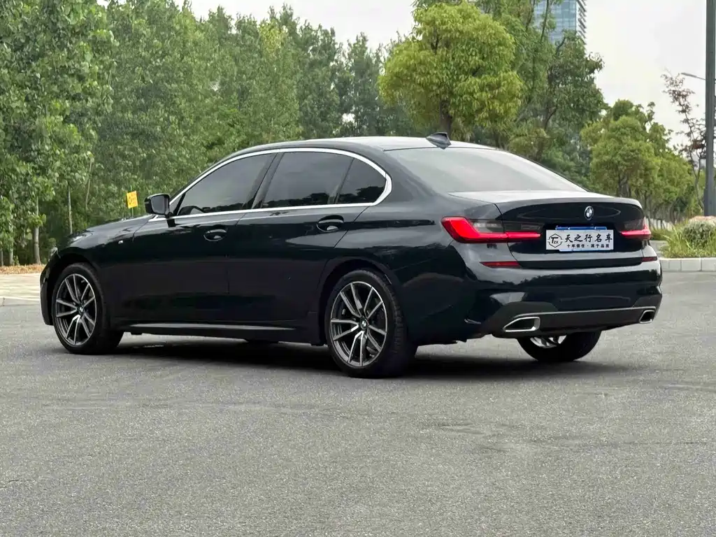 BMW 3 Series 2021 — фото 13