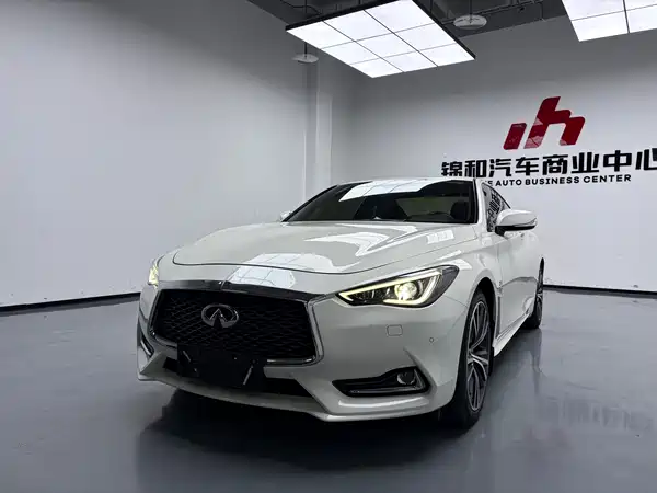 Infiniti Q60 2020