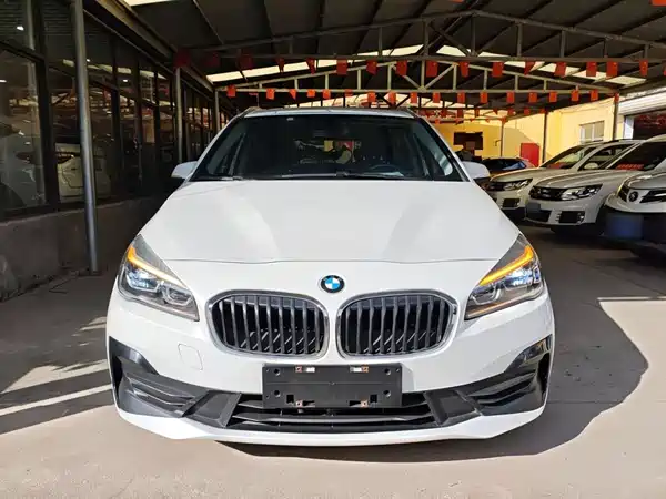 BMW 2 Series Station Wagon 2018