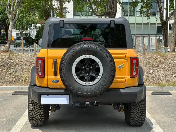 Ford Bronco 2025