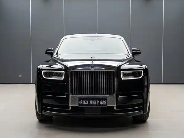 Rolls-Royce Phantom 2020