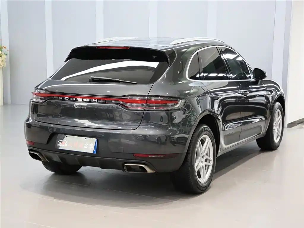 Porsche Macan 2019 — фото 4